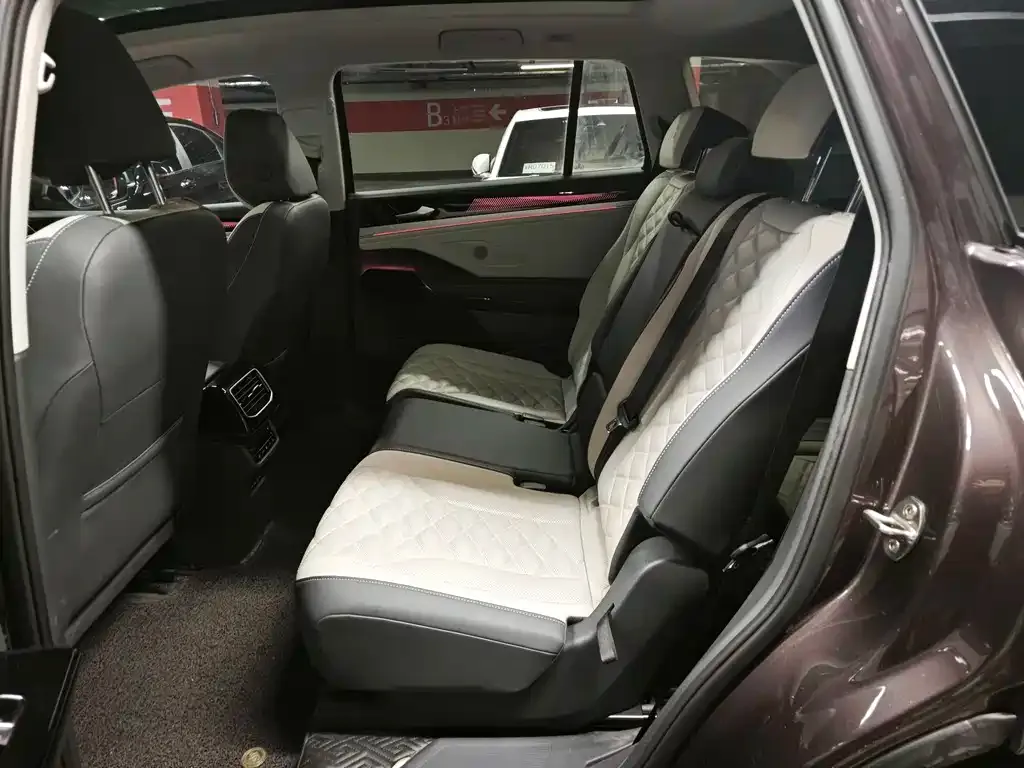 Volkswagen ID.6 Crozz 2022 из CN, фото 7