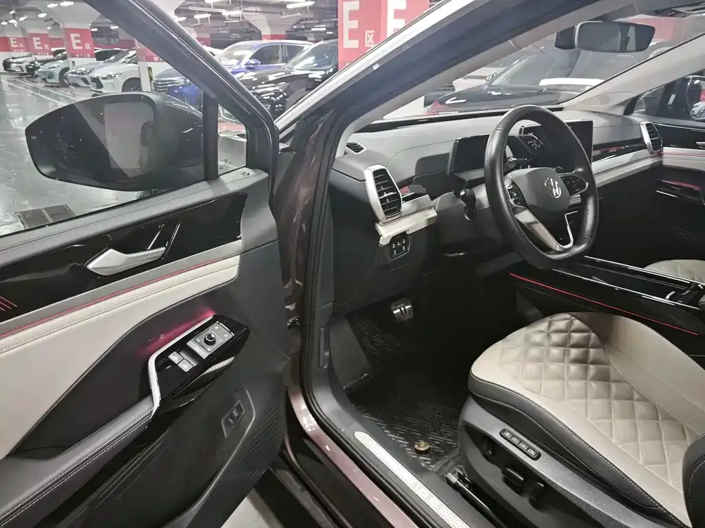 Volkswagen ID.6 Crozz 2022 из CN, фото 8