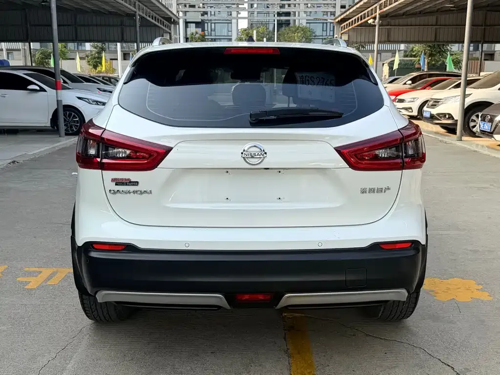 Nissan Qashqai — фото 3