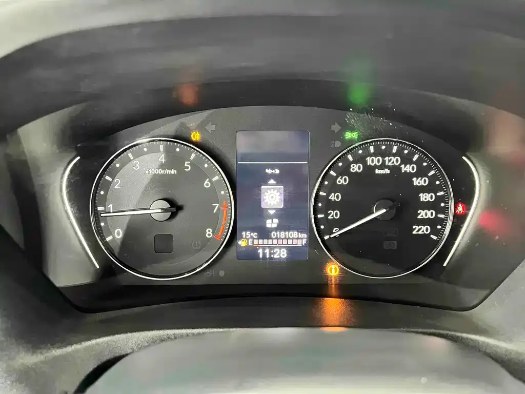 Honda Vezel 2023 из CN, фото 10