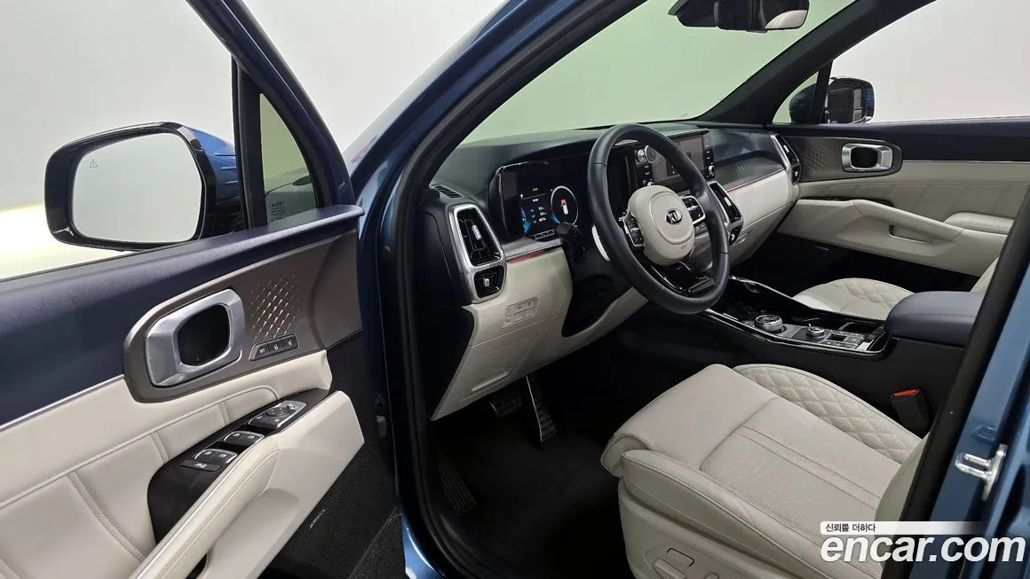 Kia Sorento — фото 4