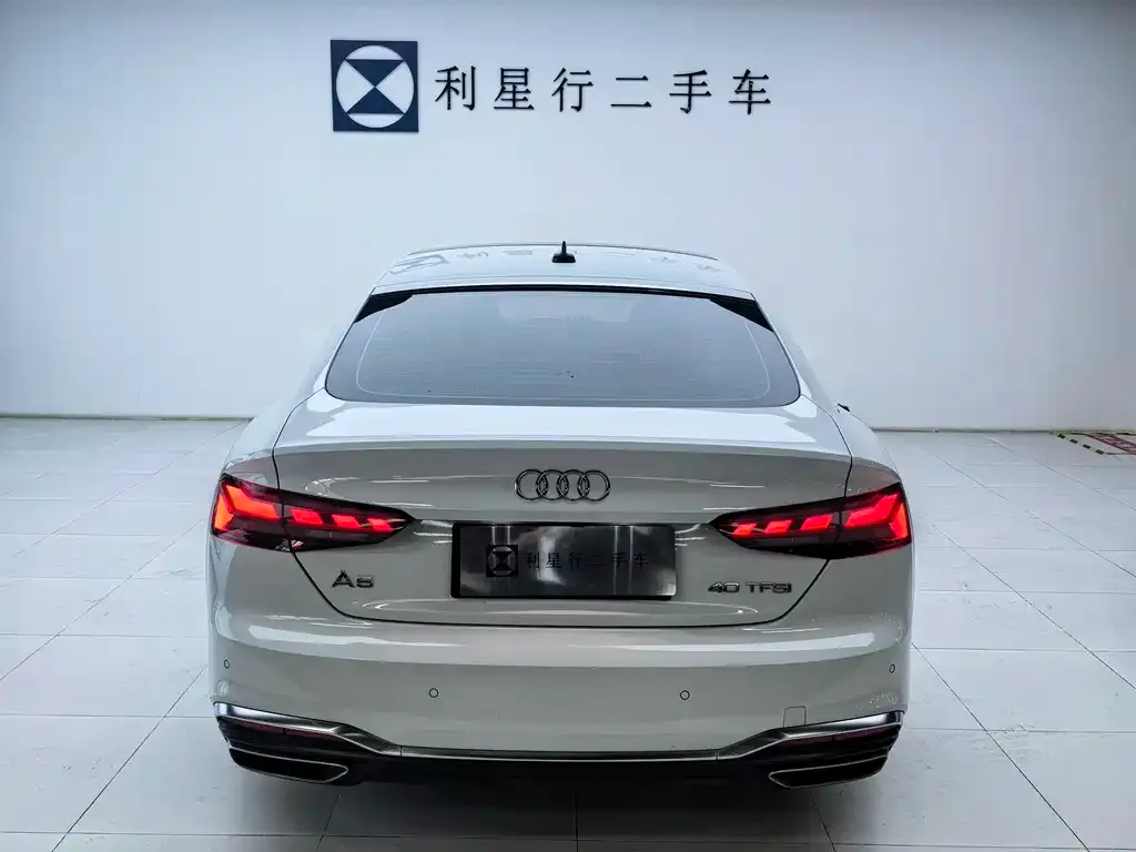 Audi A5 (Import) — фото 2