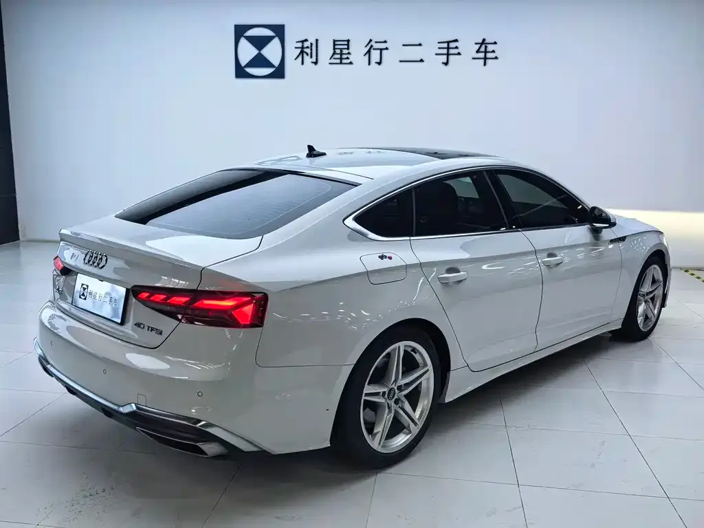 Audi A5 (Import) — фото 3
