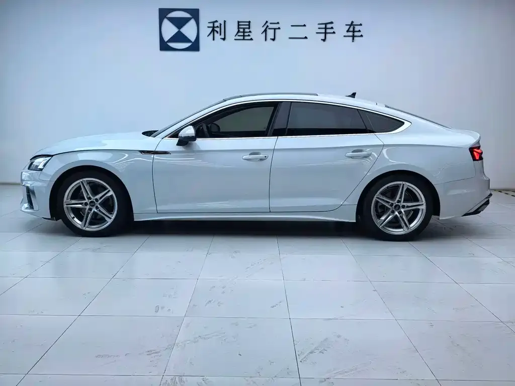 Audi A5 (Import) — фото 9