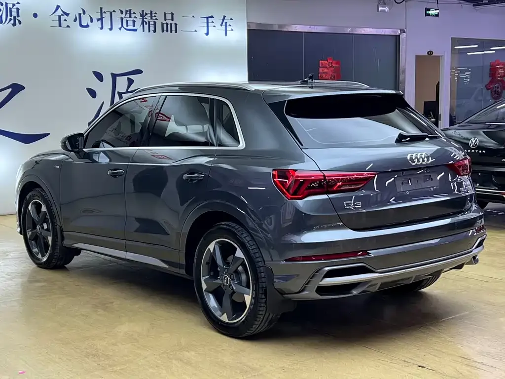 Audi Q3 — фото 2