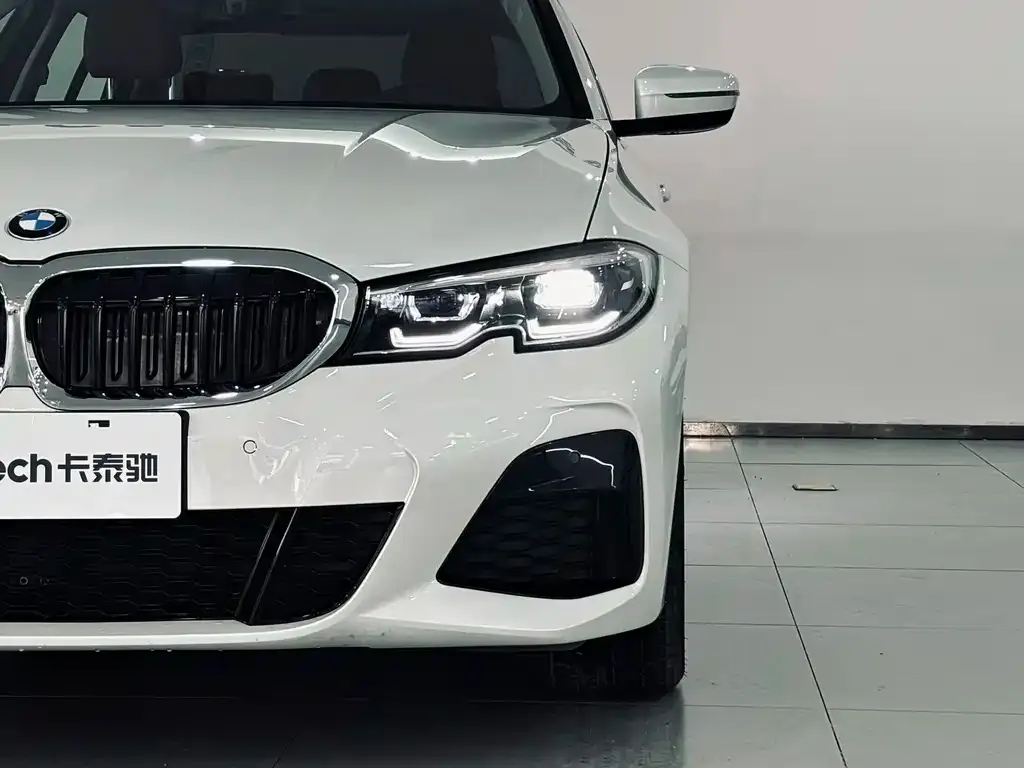 BMW 3 Series — фото 10