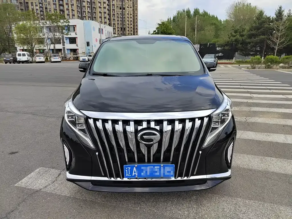 GAC Motor Trumpchi M8 — фото 10