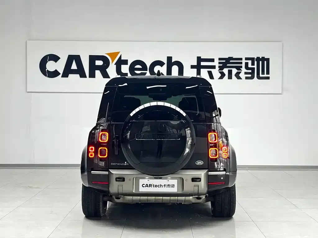 Land Rover Defender 2023 из CN, фото 2