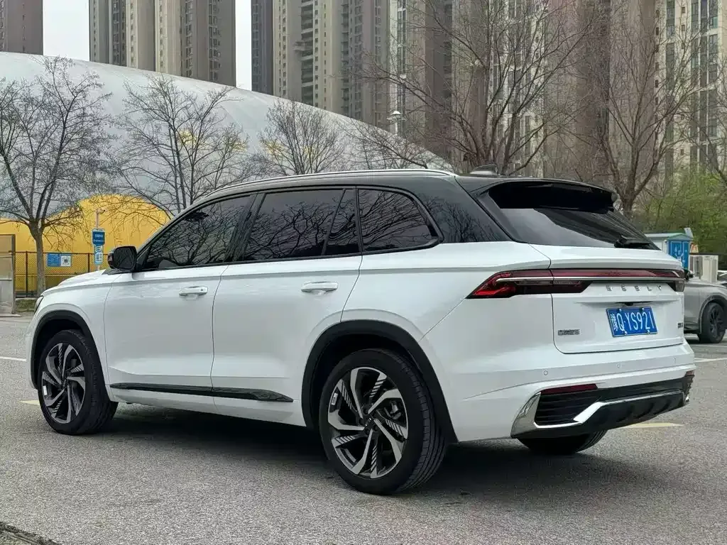 Geely Xingyue L — фото 5