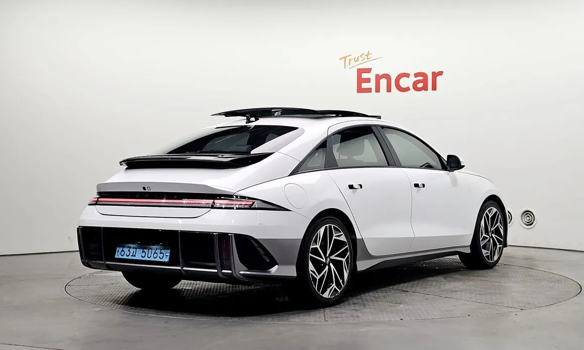 Hyundai Ioniq6 2023 из KR, фото 5