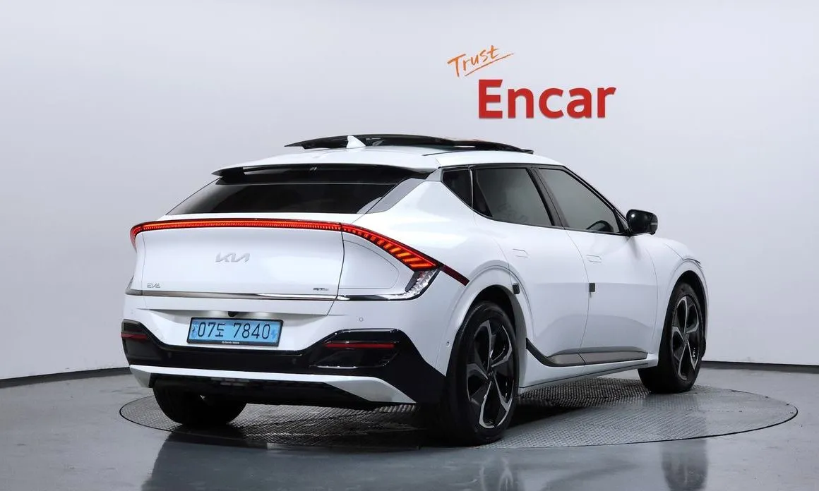 Kia EV6 — фото 3