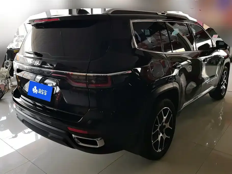 Jeep Grand Commander 2022 из CN, фото 8