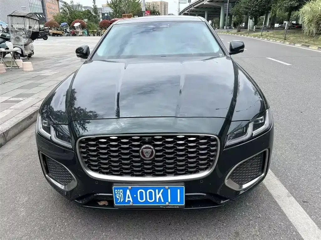 Jaguar XFL — фото 7