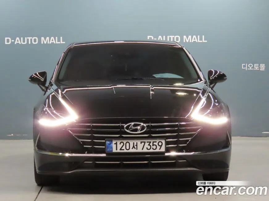 Hyundai Sonata 2021 из KR, фото 2