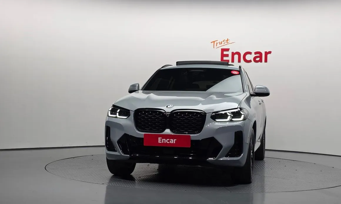 BMW X4 2023 из KR, фото 3