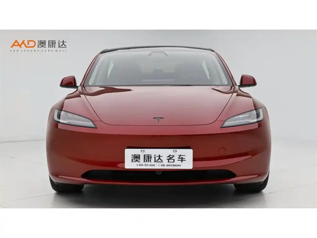 Tesla Model 3 — фото 7