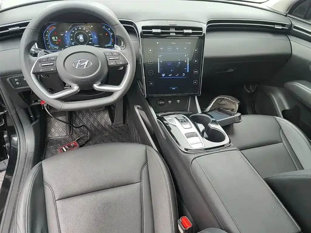 Hyundai Tucson — фото 8