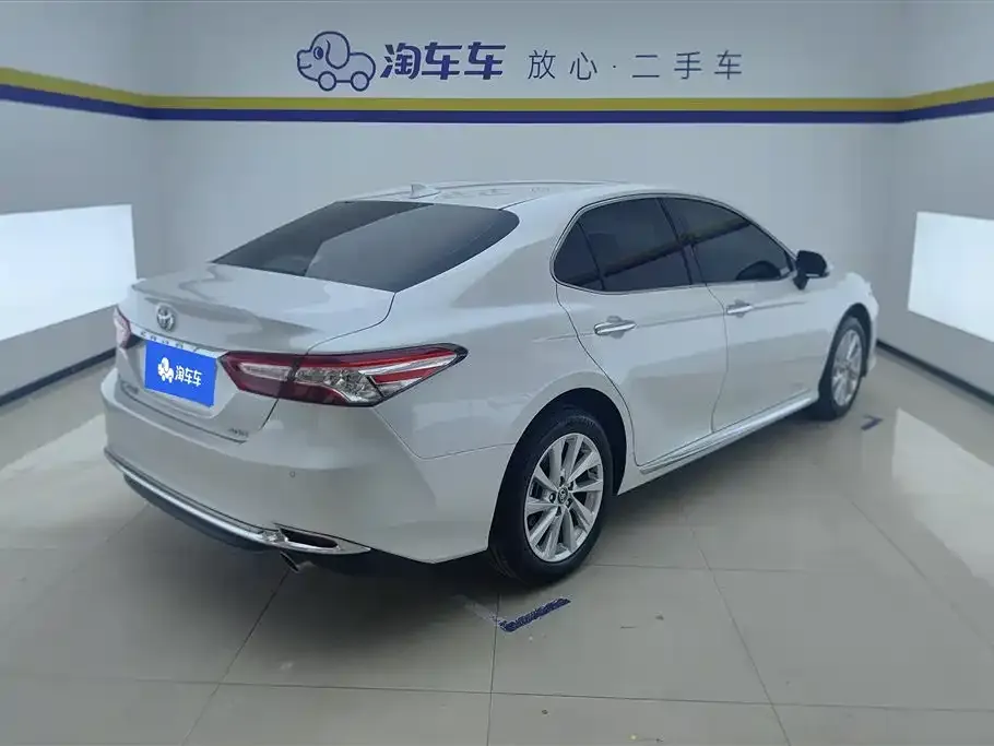 Toyota Camry 2024 из CN, фото 9