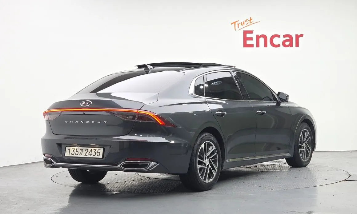 Hyundai Grandeur 2023 из KR, фото 9