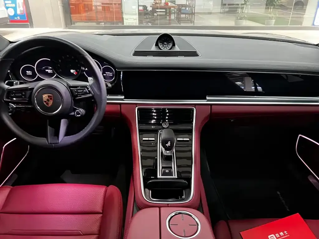 Porsche Panamera — фото 2