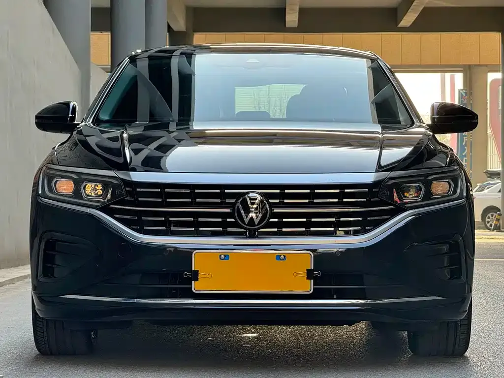Volkswagen Passat — фото 2
