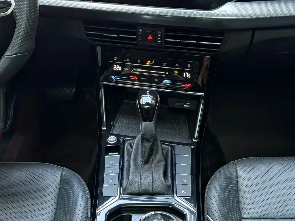 Volkswagen Passat — фото 5