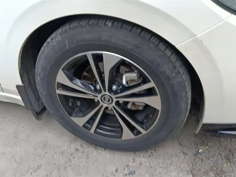 Nissan Sylphy 2021 из CN, фото 2