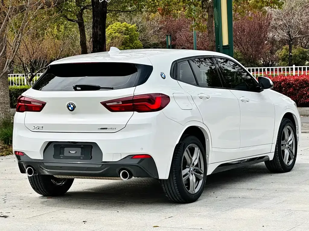BMW X2 — фото 8