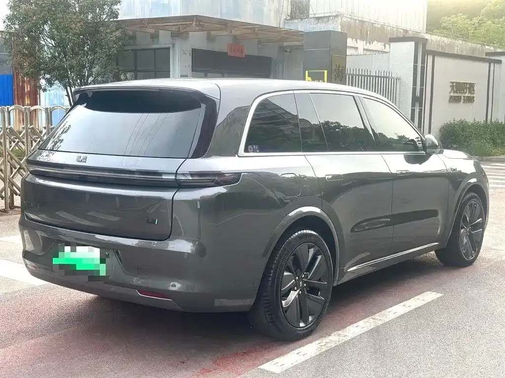 Li Auto L8 2024 из CN, фото 8