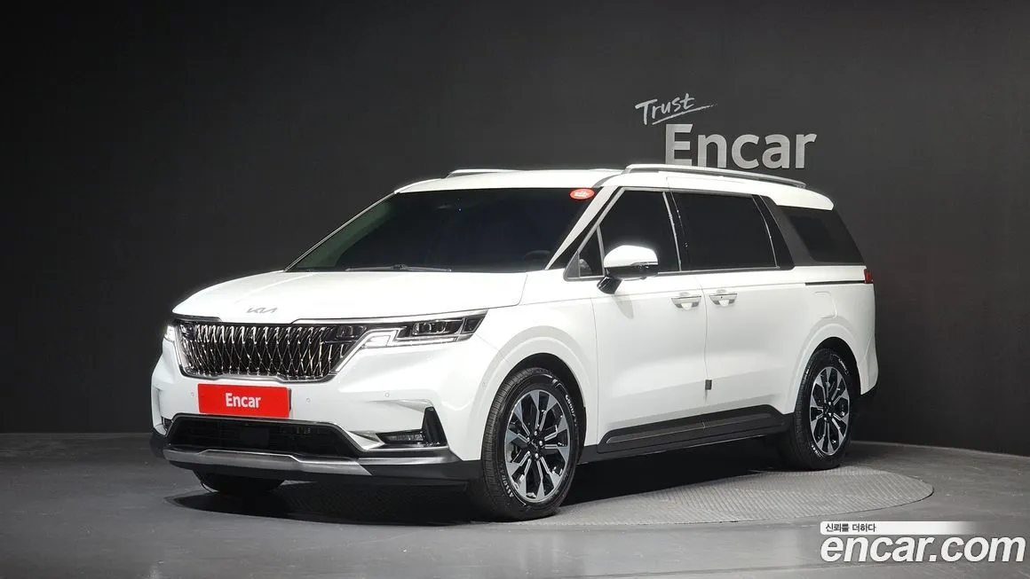 Kia Carnival 2023 из KR, фото 1