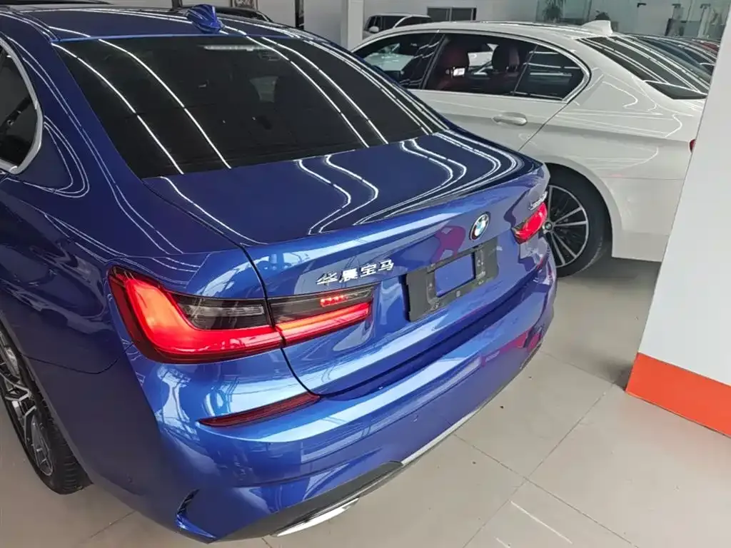 BMW 3 Series — фото 10