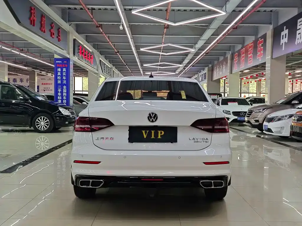 Volkswagen Lavida 2022 из CN, фото 6