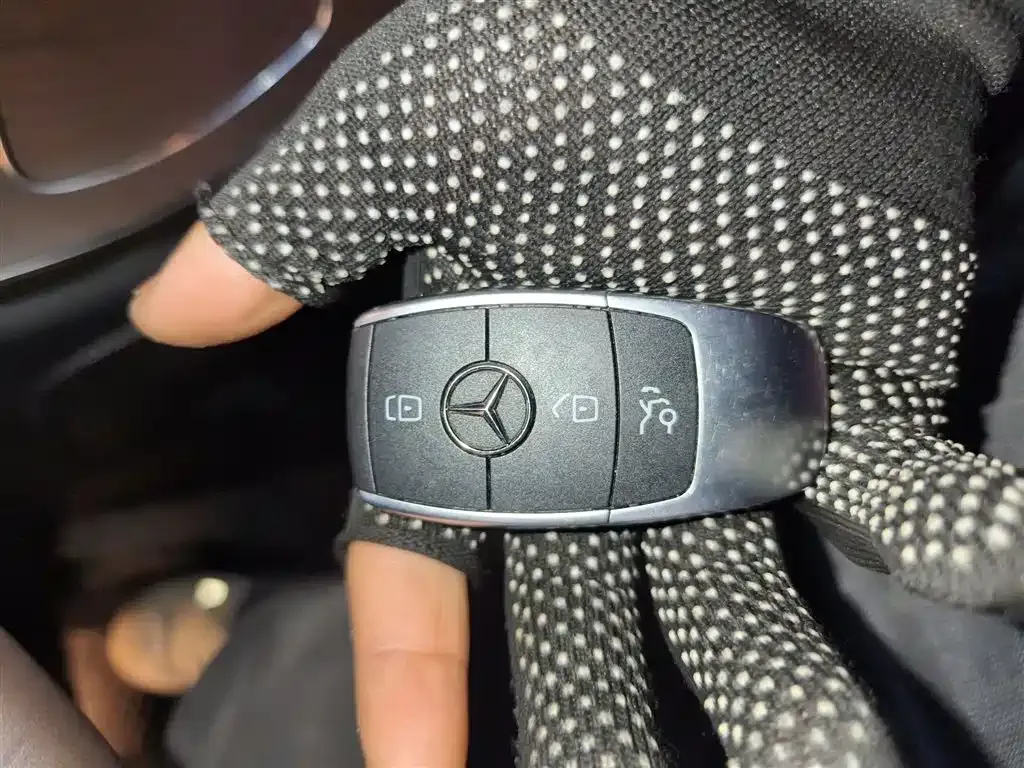 Mercedes-Benz GLC 2021 из CN, фото 10