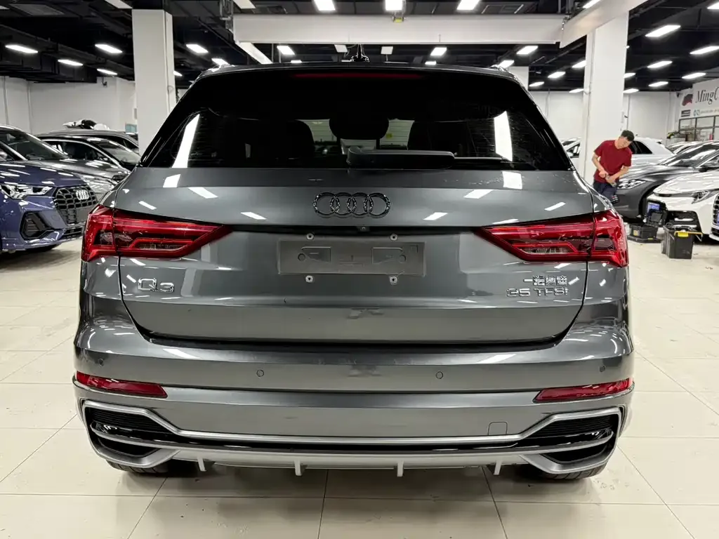 Audi Q3 — фото 6