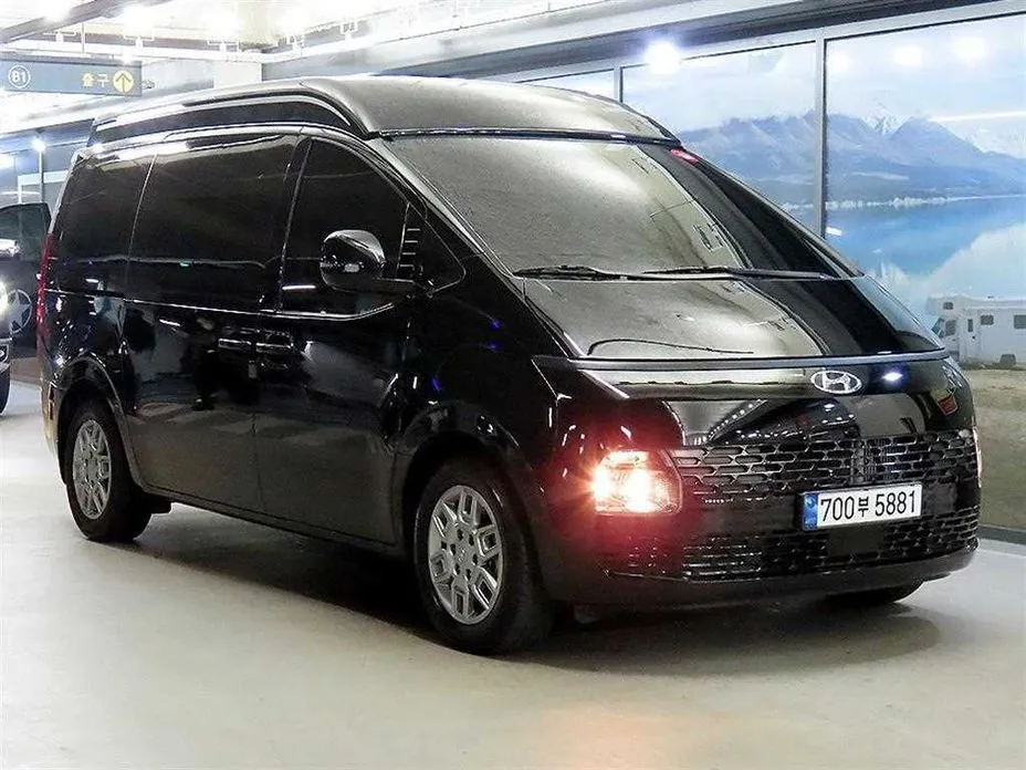 Hyundai Staria 2023 из KR, фото 9