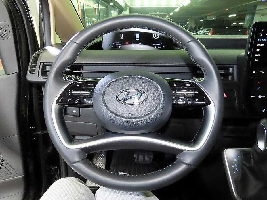 Hyundai Staria 2023 из KR, фото 5