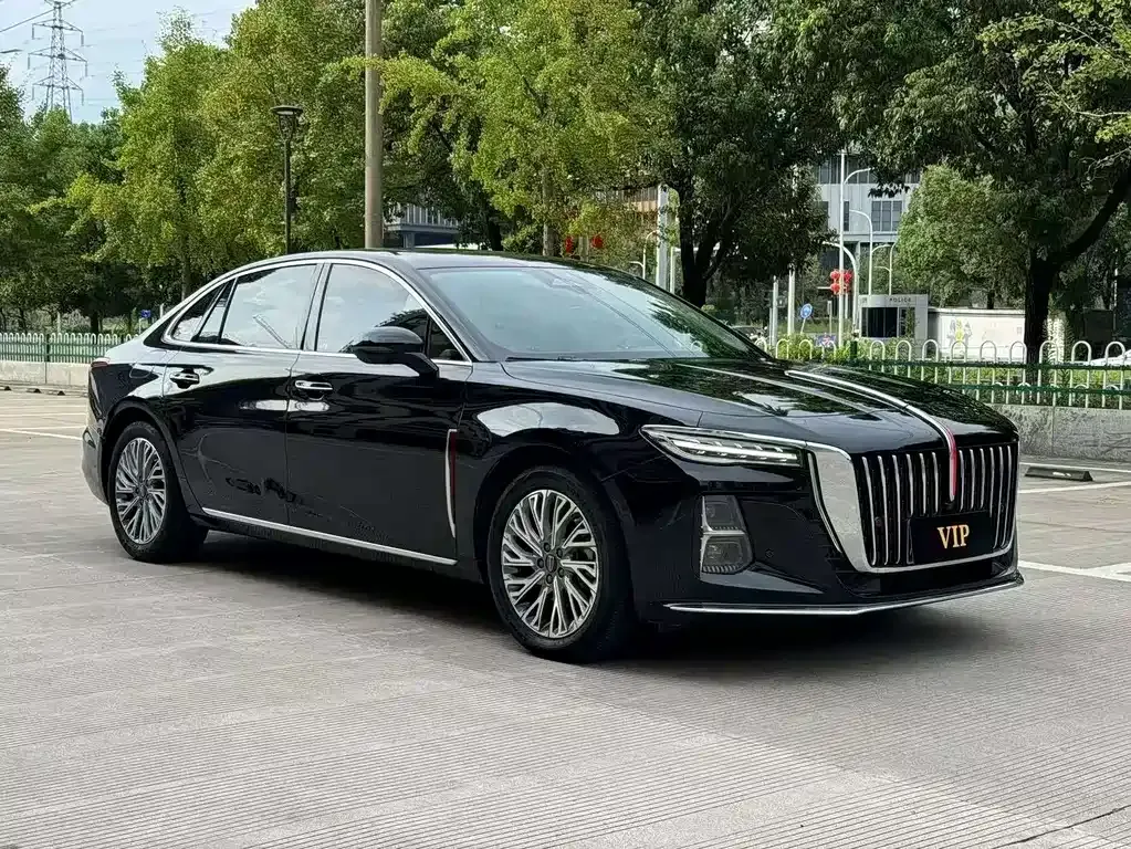 Hongqi H5 — фото 8
