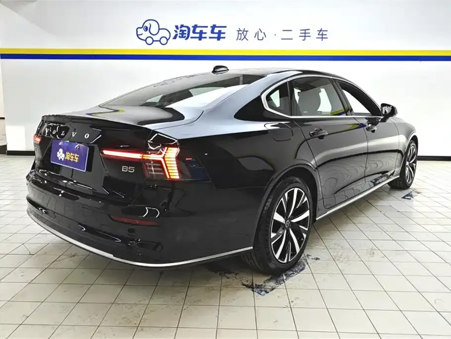 Volvo S90 — фото 8