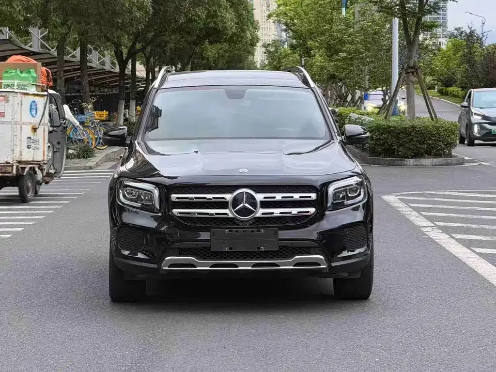 Mercedes-Benz GLB