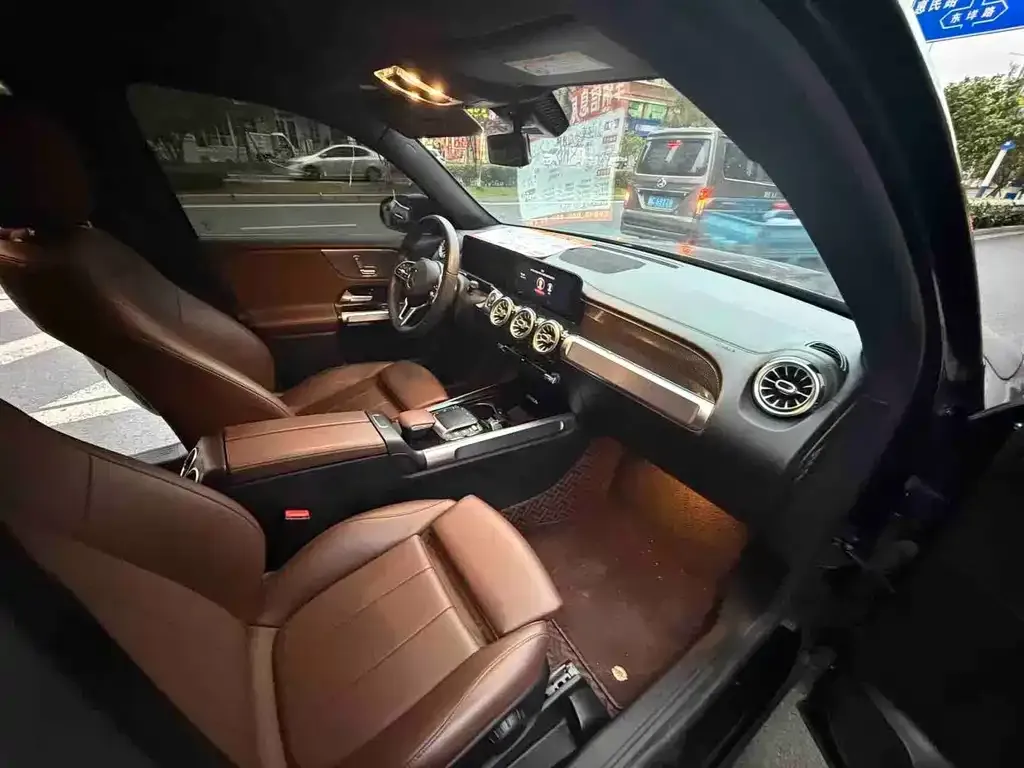 Mercedes-Benz GLB 2021 из CN, фото 3