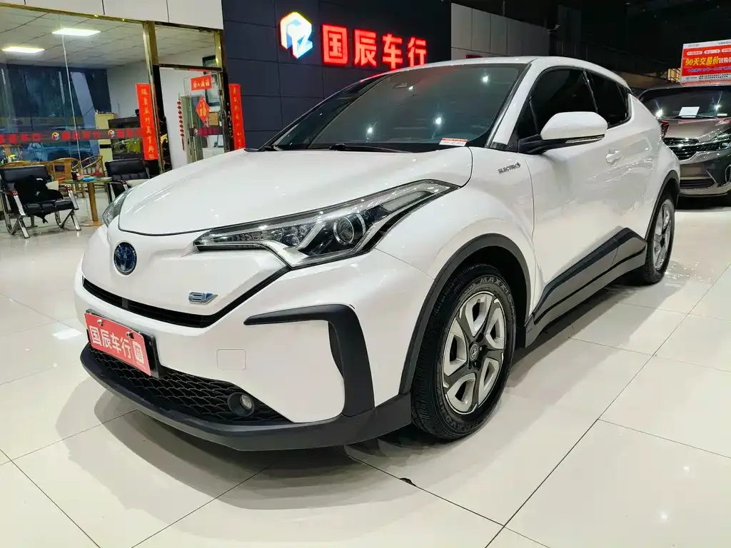 Toyota C-HR EV