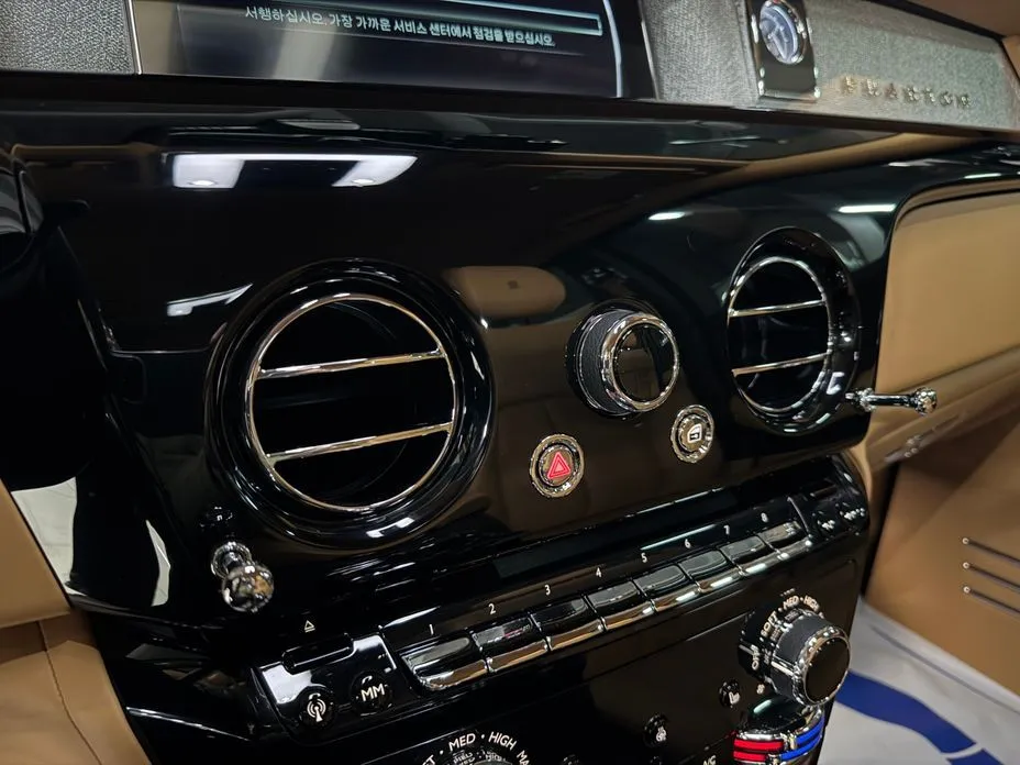 Rolls-Royce Phantom 2021 из KR, фото 7