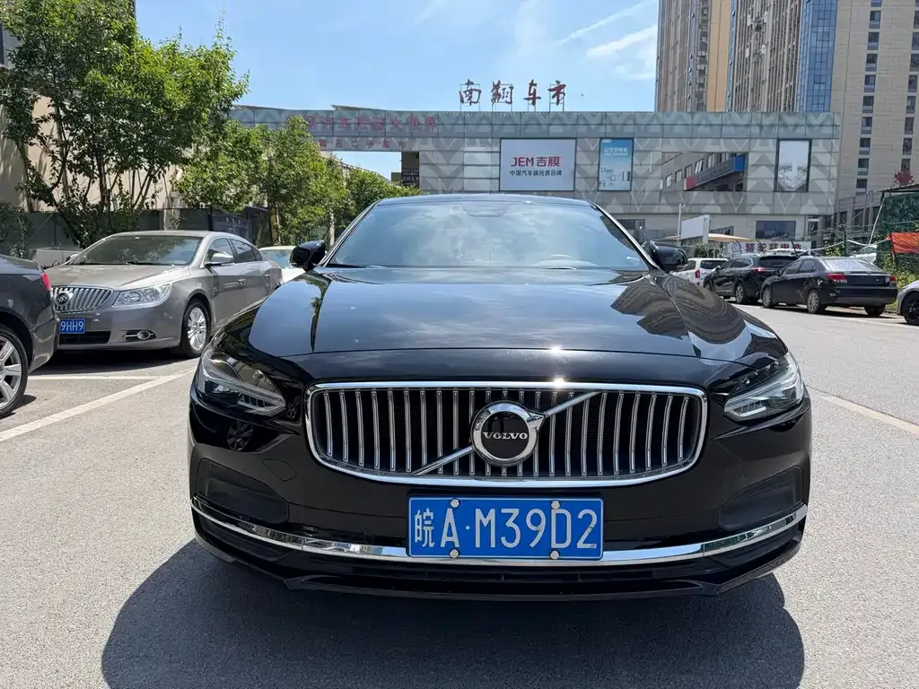 Volvo S90 — фото 8