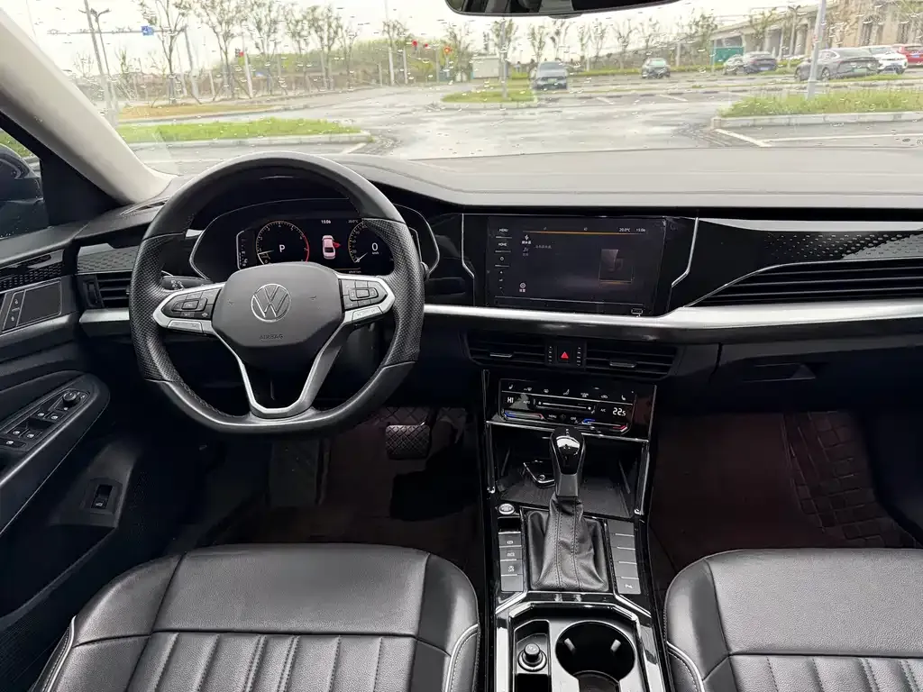 Volkswagen Passat — фото 4