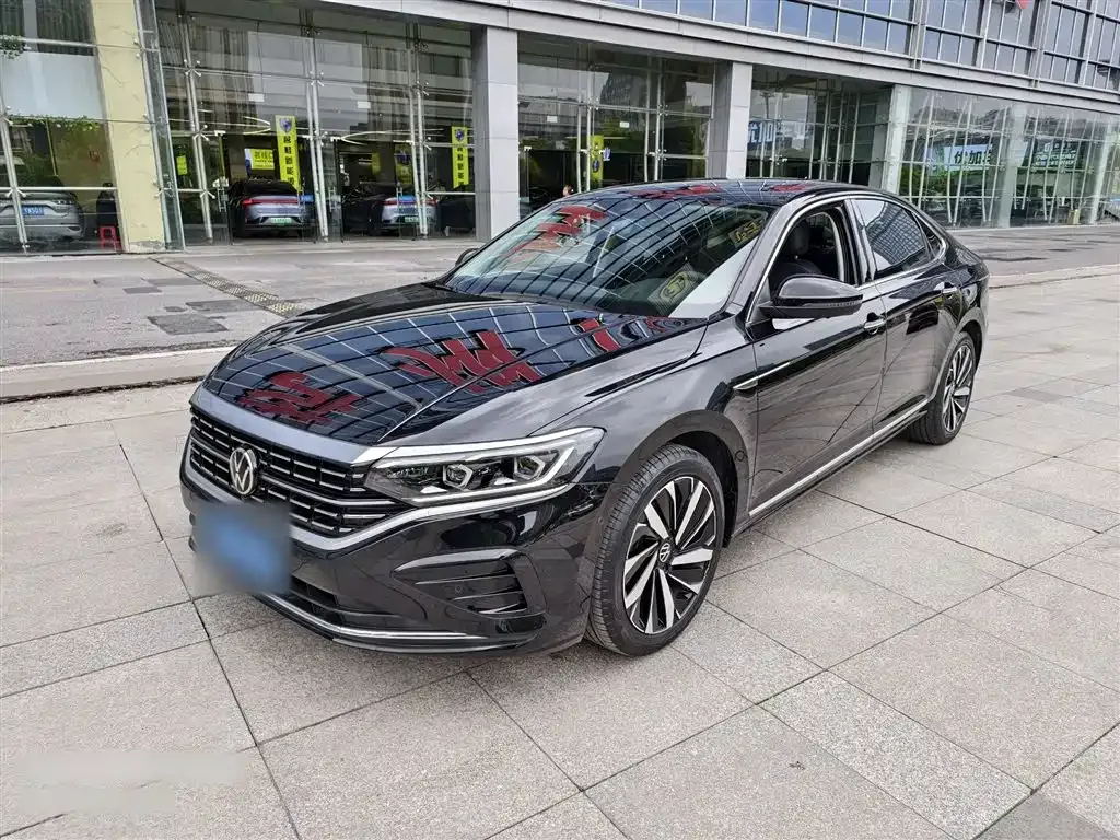 Volkswagen Passat — фото 5