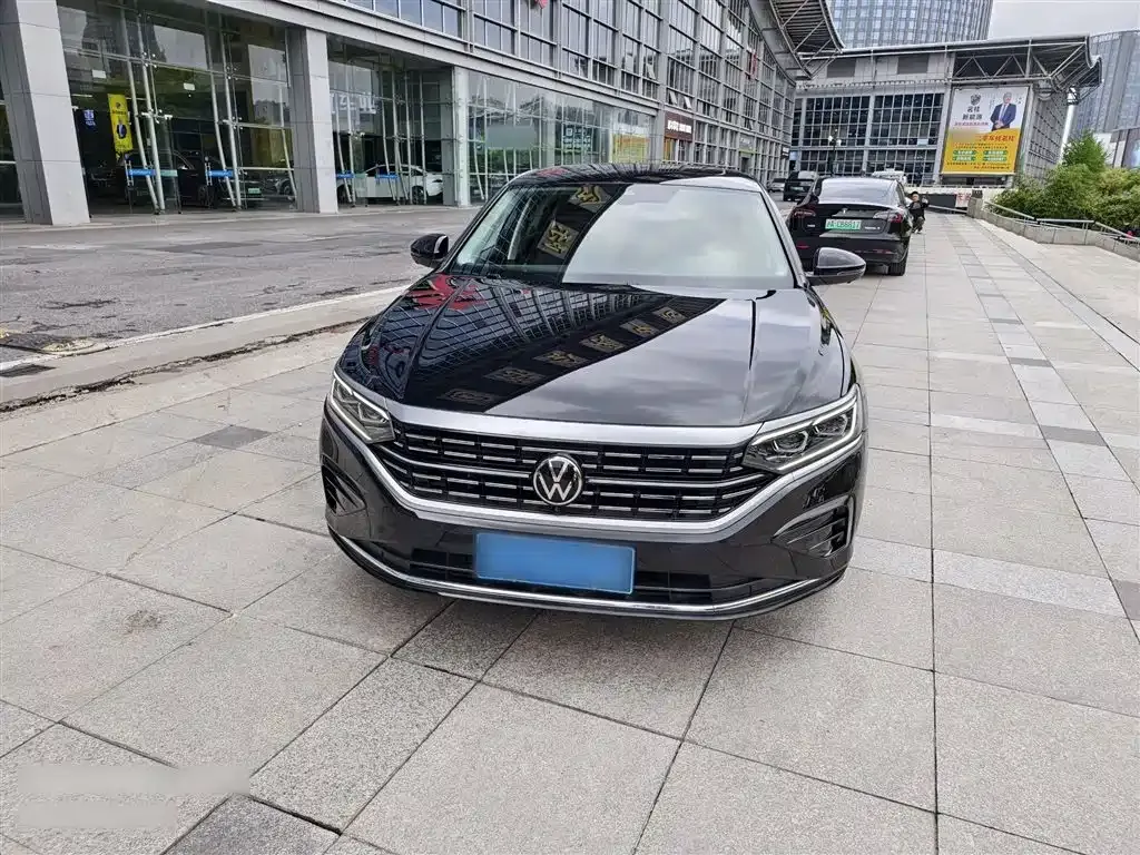 Volkswagen Passat — фото 3