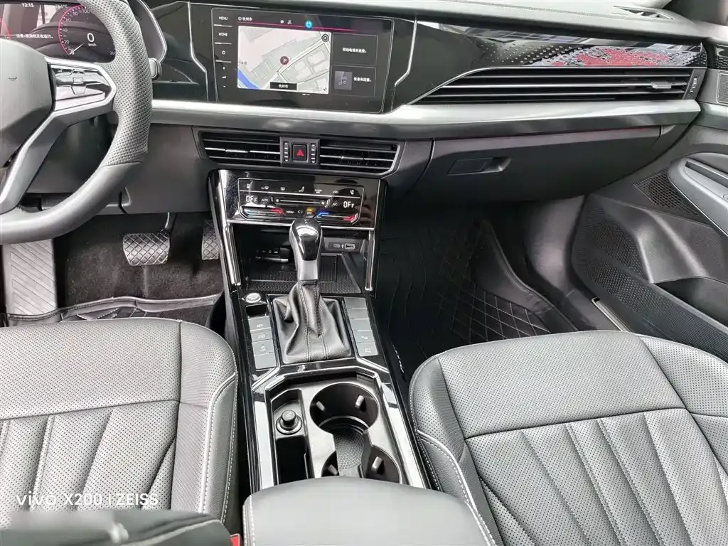 Volkswagen Passat — фото 9