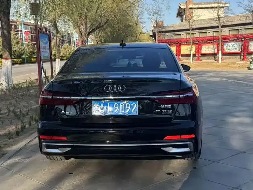 Audi A6L 2023 из CN, фото 8