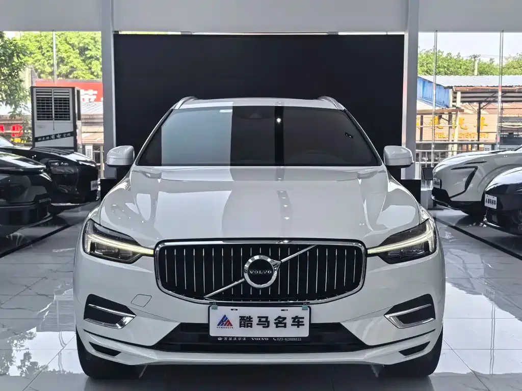 Volvo XC60 — фото 6