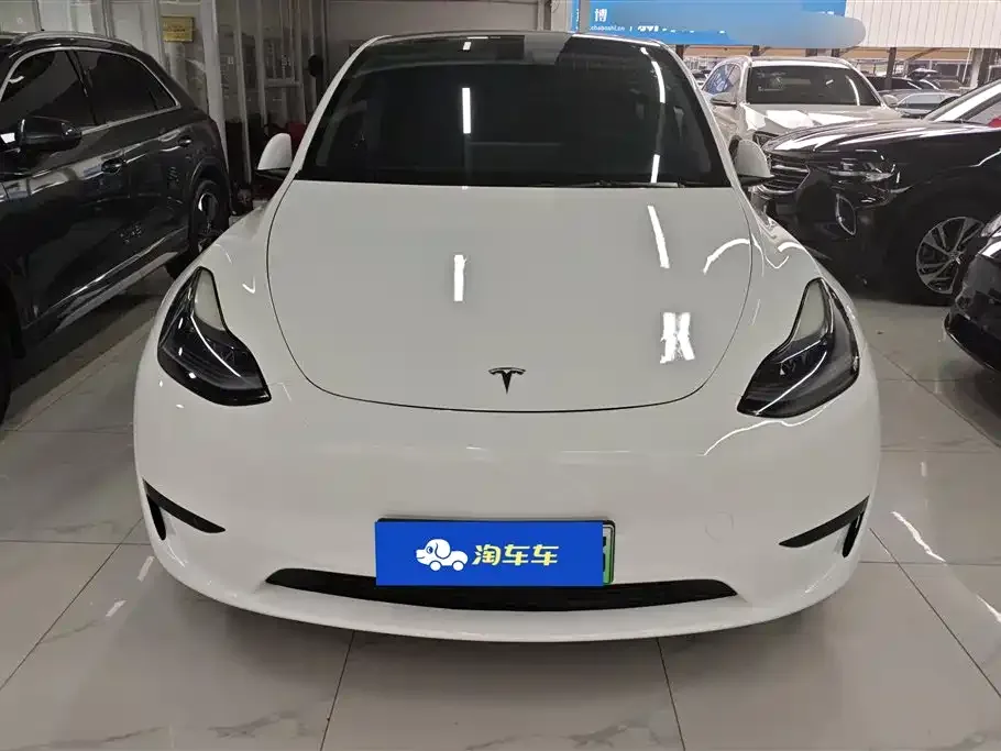 Tesla Model Y — фото 4
